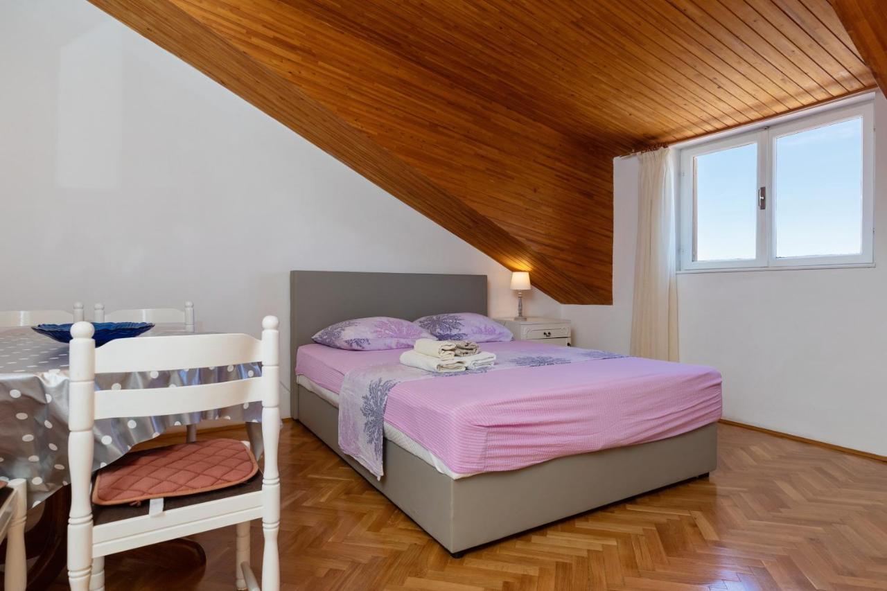 Apartments By The Sea Stanici, Omis - 19728 المظهر الخارجي الصورة